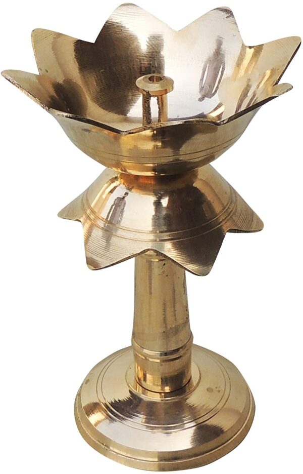 Kamal Stand Deepak no. 3 with Brass Finish